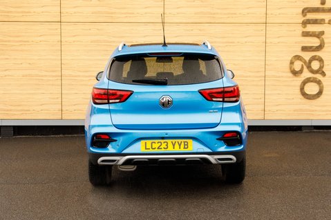 MG ZS EXCLUSIVE T-GDI 6