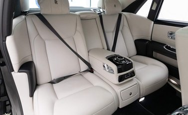 Rolls-Royce Ghost V12 SWB 8
