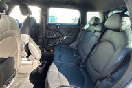 Mini Countryman COOPER S ALL4.. 7 MAIN DEALER SERVICES.. CHILLI 2 & MEDIA PACK.. 1 PREVIOUS 15