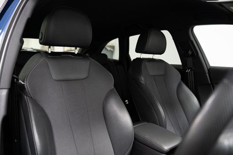 Audi A4 2.0 TFSI 40 Black Edition Estate 5dr Petrol S Tronic Euro 6 (s/s) (204 ps) 2