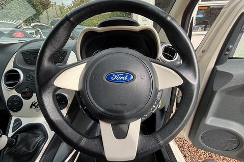 Ford Ka TITANIUM..9 SERVICES INCLUDING CAMBELT.. LOW INSURANCE GROUP.. £35 ROAD TAX 19