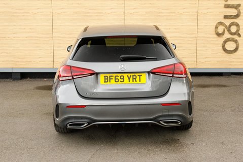 Mercedes-Benz A Class A 200 AMG LINE EXECUTIVE 6