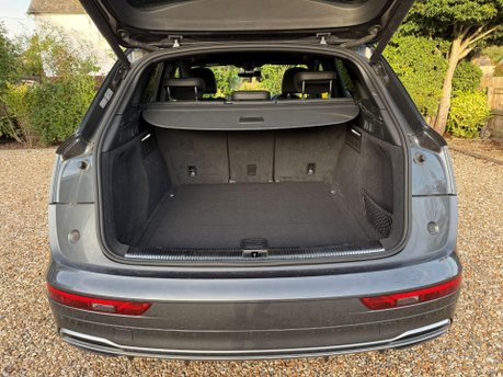 Audi Q5 2.0 TFSI S line S Tronic quattro Euro 6 (s/s) 5dr 22
