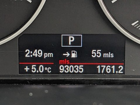 BMW 3 Series 320D LUXURY 33