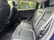 Tesla Model Y ModeL Y Long Range AWD 4WD 5dr 44