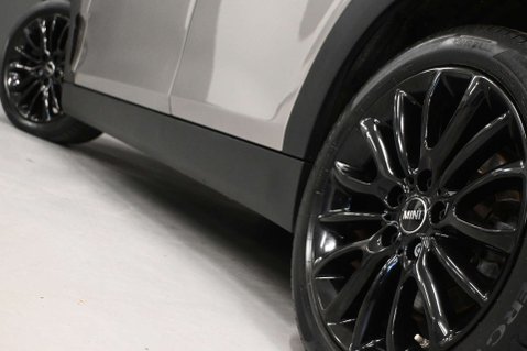 Mini Clubman 1.5 Clubman Cooper Auto 6dr 35