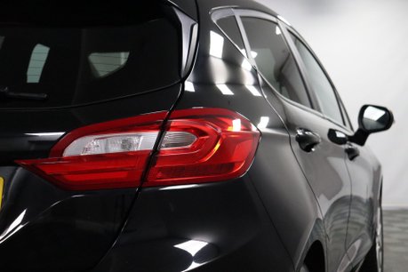 Ford Fiesta TITANIUM X 23