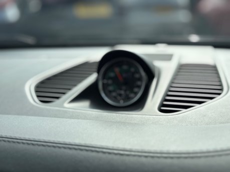 Porsche 911 3.4 991 Carrera 4 Black Edition Coupe 2dr Petrol PDK 4WD Euro 6 (350ps) 31