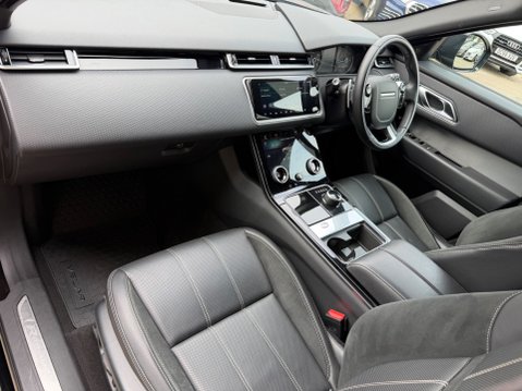 Land Rover Range Rover Velar R-DYNAMIC S 11
