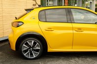 Peugeot 208 GT PREMIUM 8