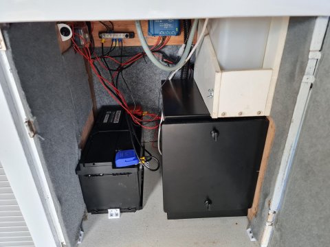 Volkswagen Campervan Long Wheel Base 14