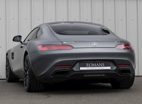 Mercedes-Benz Amg GT GT S 3