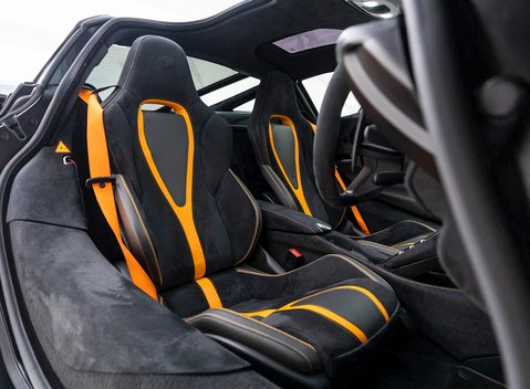 McLaren 720S Performance 12