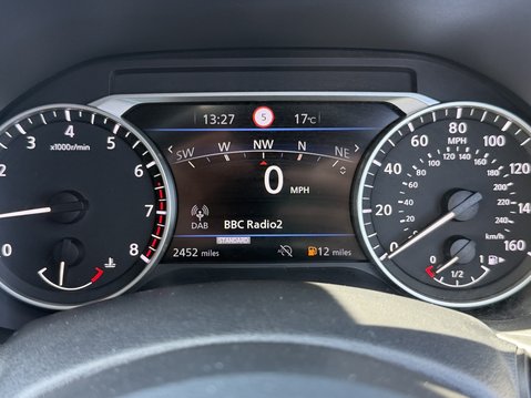 Nissan Juke 1.0 DiG-T 114 N-Connecta 5dr 21