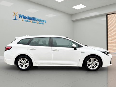 Toyota Corolla 1.8 VVT-h Icon Touring Sports CVT Euro 6 (s/s) 5dr 3