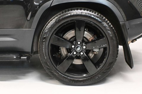 Land Rover Defender 3.0 Defender HSE D MHEV Auto 4WD 5dr 29