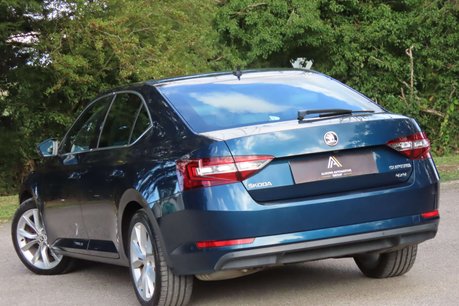 Skoda Superb 2.0 TDI SE L Executive Hatchback 5dr Diesel DSG Auto 6Spd 4WD Euro 6 (s/s) 6