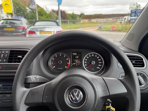 Volkswagen Polo 1.4 Match Euro 5 3dr 29