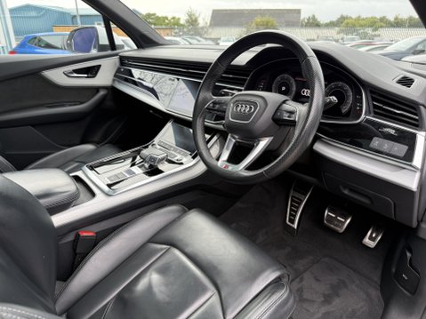 Audi Q7 3.0 TDI V6 45 S line SUV 5dr Diesel Tiptronic quattro Euro 6 (s/s) (231 ps) 2