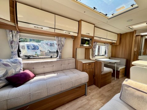 Lunar Clubman ES 12