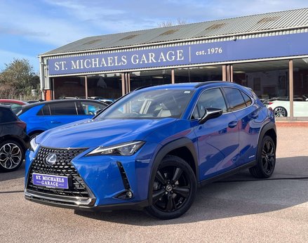 Lexus Ux 2.0 UX 250h 4x2 CVT 5dr 84