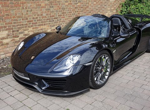 Porsche 918 Spyder 11