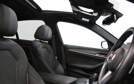 BMW 5 Series M550i xDrive - 1 Owner FBMWSH 28