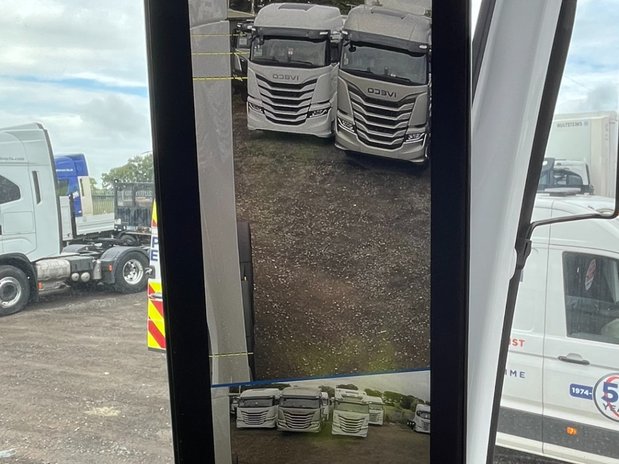 Iveco X-Way 580 Rear Steer Tag Axle 25