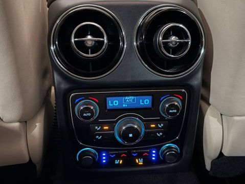 Jaguar XJ D V6 PORTFOLIO 20