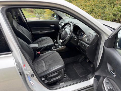 Suzuki Vitara 1.4 Boosterjet MHEV SZ5 Euro 6 (s/s) 5dr 17