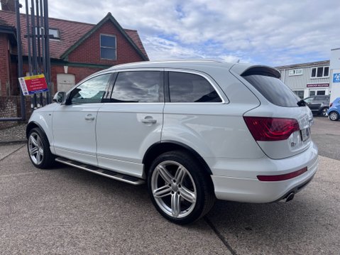 Audi Q7 TDI QUATTRO S LINE PLUS 7