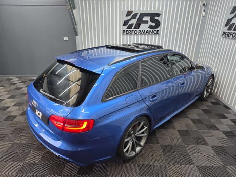 Audi RS4 4.2 FSI V8 Estate 5dr Petrol S Tronic quattro Euro 5 (450 ps) 21