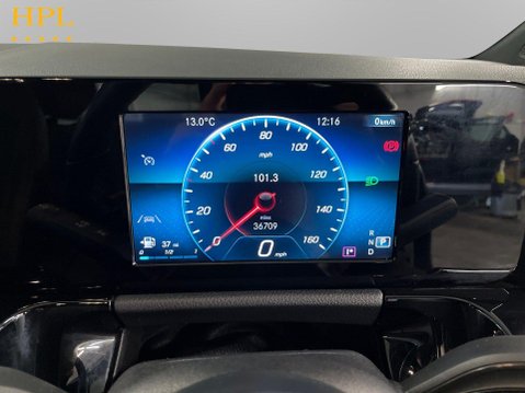 Mercedes-Benz GLA 1.3 GLA200 Sport SUV 5dr Petrol 7G-DCT Euro 6 (s/s) (163 ps) 14