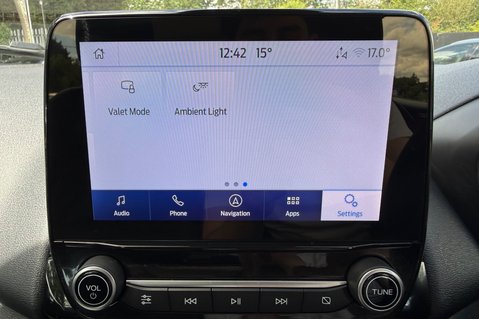 Ford Ecosport ST-LINE DESIGN - 2 OWNERS - FORD SERVICE HISTORY 51