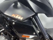 KTM Supermoto 2010 28K GOOD RUNNING PROJECT BIKE FULL LUGGAGE RUNS WELL 990CC 38