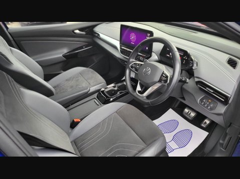 Volkswagen Id.5 Pro Performance 77kWh Style Auto 5dr 3