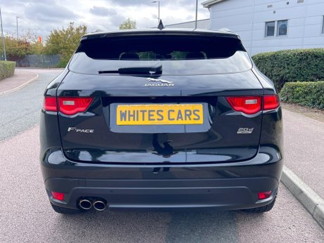 Jaguar F-Pace 2.0 D180 Chequered Flag Auto AWD Euro 6 (s/s) 5dr 8