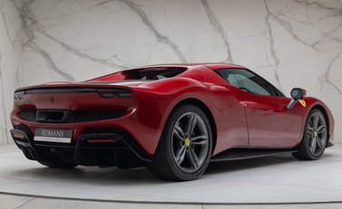 Ferrari 296 GTB 6