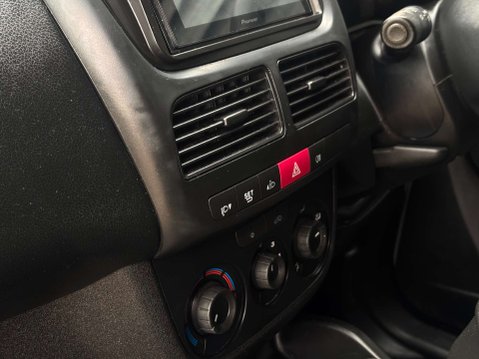Vauxhall Combo 1.2 Combo 2300 Sport CDTi ecoFLEX S/S 19