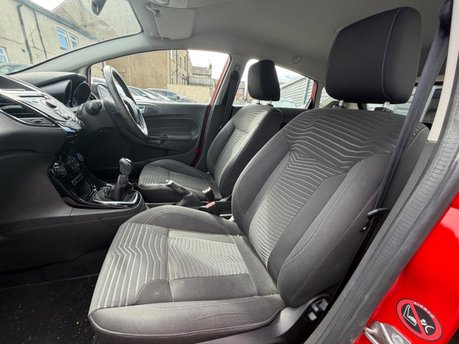 Ford Fiesta ZETEC 12