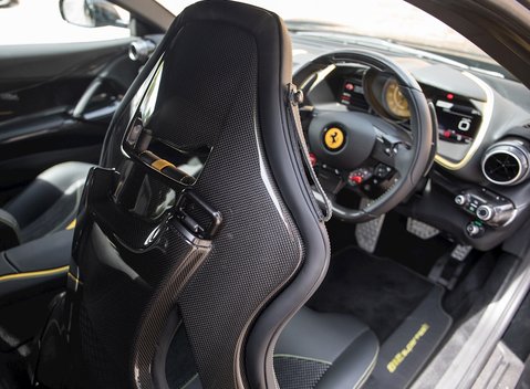 Ferrari 812 Superfast 13