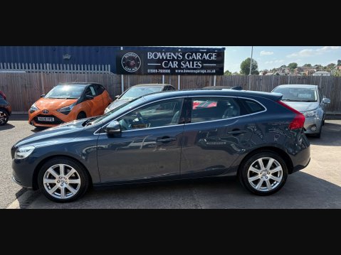 Volvo V40 2.0 V40 Inscription T3 5dr 10