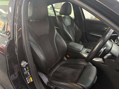 BMW 3 Series 2.0 330e 12kWh M Sport Saloon 4dr Petrol Plug-in Hybrid Auto Euro 6 (s/s) ( 42