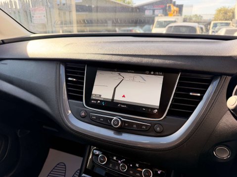 Vauxhall Grandland X 1.2 Grandland X Sport Nav T S/S 5dr 37