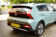 Hyundai BAYON T-GDI PREMIUM MHEV 8