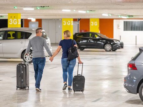 An ultimate guide to parking in the UK