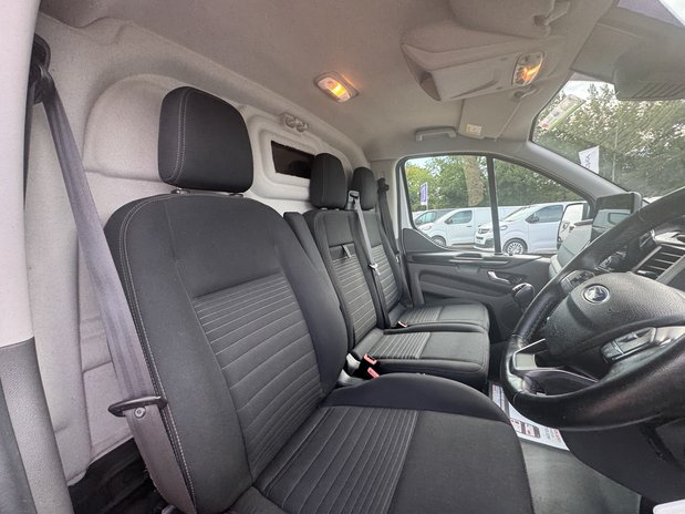 Ford Transit Custom LWB L2H2 High Roof Limited (SOLD SM) 300 Air Con Sensors EURO 6 NO VAT 14