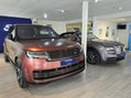Land Rover Range Rover SV P510e PHEV 29