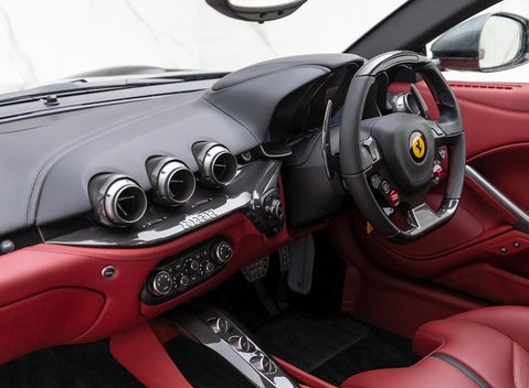 Ferrari F12 Berlinetta 14