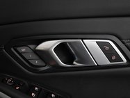 BMW 3 Series 2.0 330e 12kWh M Sport Pro Edition Saloon 4dr Petrol Plug-in Hybrid Auto xD 27